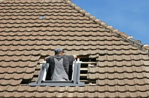 Pose de velux - Montilly